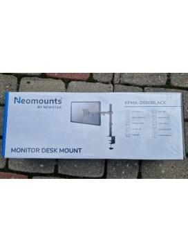 Tervikvarana kolm (3)  Neomounts ühe monitori hoidikut