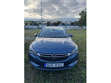 Opel Astra Sports Tourer, reg.märk 645HVC (2017)
