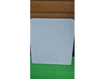 2 tekstiilist sirmi kirjutuslauale